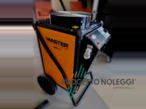 Immagine di varie tecniche di disinfestazione per tener lontane le mosche
