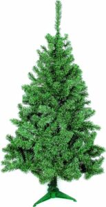 Questo pino bianco est esprime la magia del festival natalizio con le sue conifere e le splendide decorazioni Un albero di abete, un candelabro e le luci soffuse creano unatmosfera incantata e speciale Lasciati incantare dalla luce di LightsPianta!