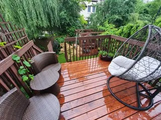 giardino italiano con piante e terrazzo