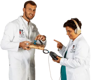 Eliminazione delle tarme dei vestiti come i professionisti della disinfestazione possono aiutare